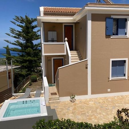 Villa Thea - Τhe View 1St Floor Áno Yerakaríon Exterior foto