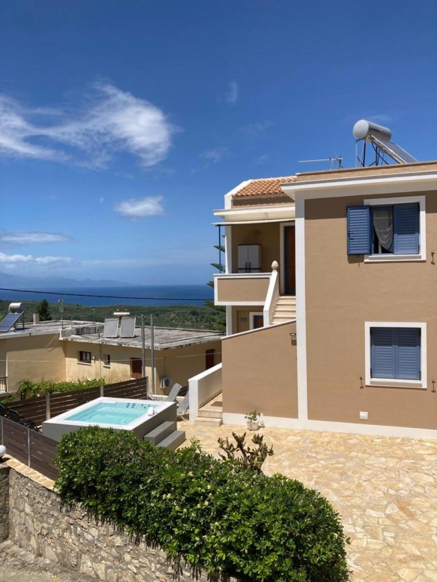 Villa Thea - Τhe View 1St Floor Áno Yerakaríon Exterior foto